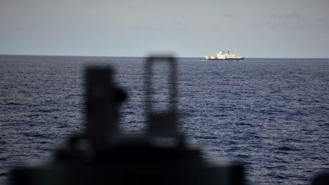Submarine with 6.5 tons of cocaine intercepted off the Azores