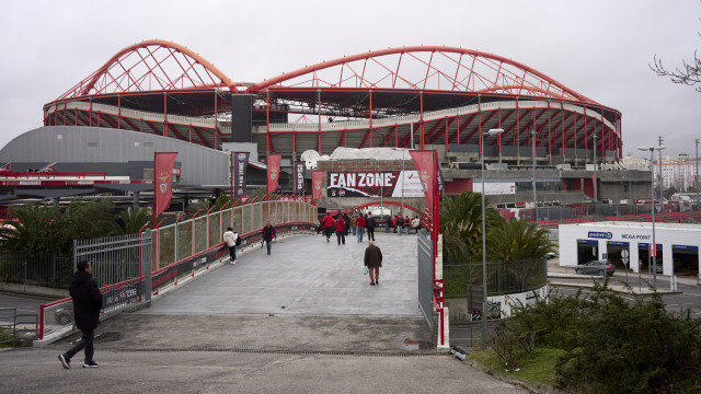 From Areas to Attire: Sporting Warns Fans Attending the Derby