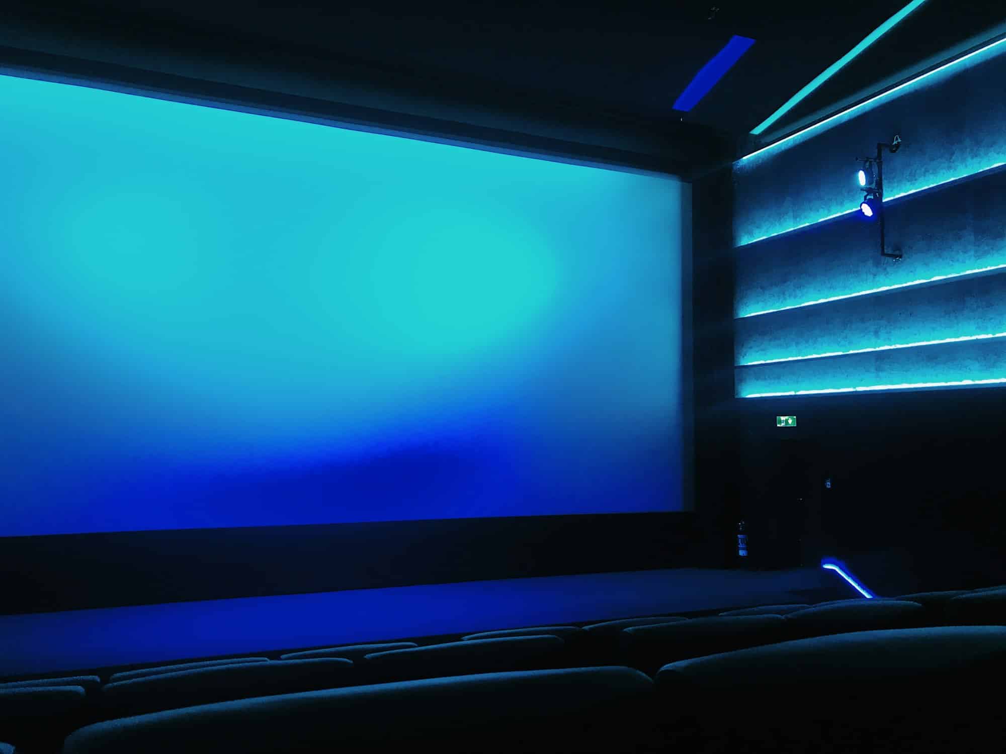 Modern cinema