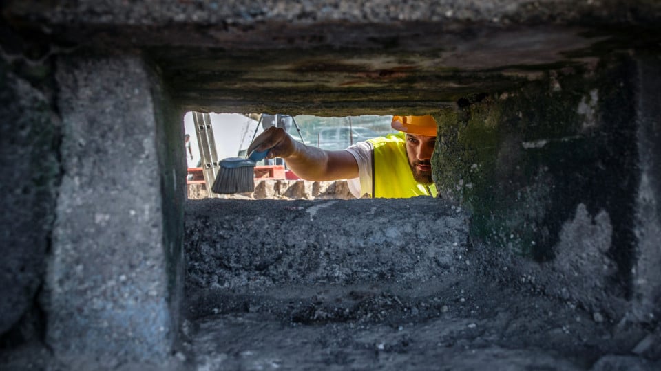 Excavations reveal new configuration of machine gun shelter