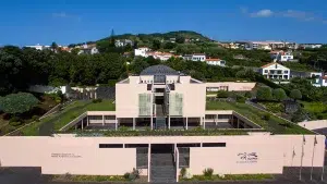 Azores Parliament rejects four-day workweek project