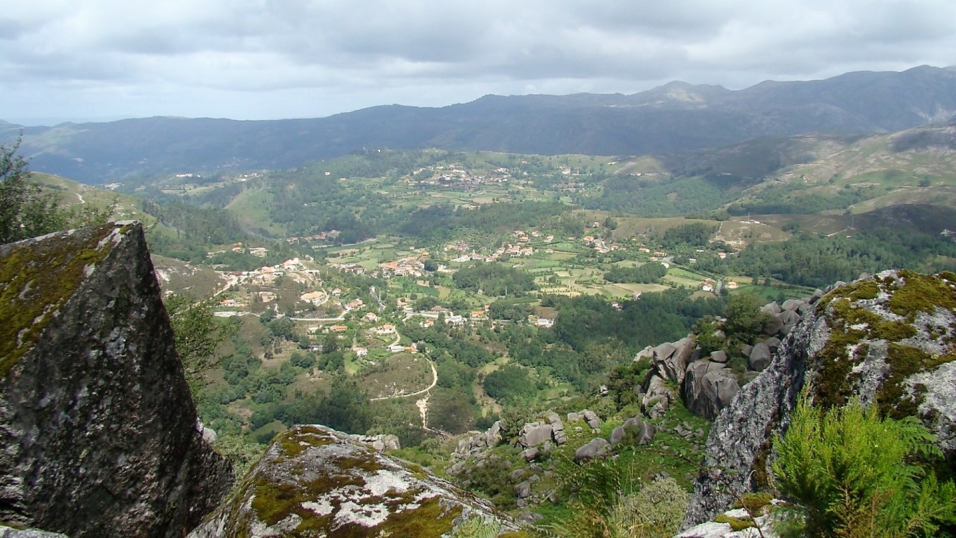 pr1-trilho-da-calcedonia-vista-calcedonia
