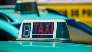 Taxi driver detained in Lisbon for overcharging 38.55€