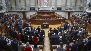 AR discusses CPI on blackout. Livre's proposal is guaranteed to be rejected.