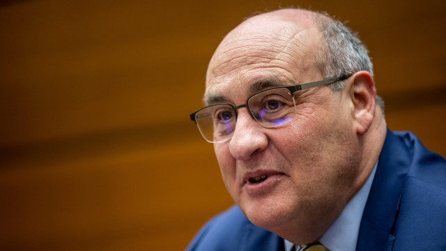 António Vitorino out of the race for Belém: