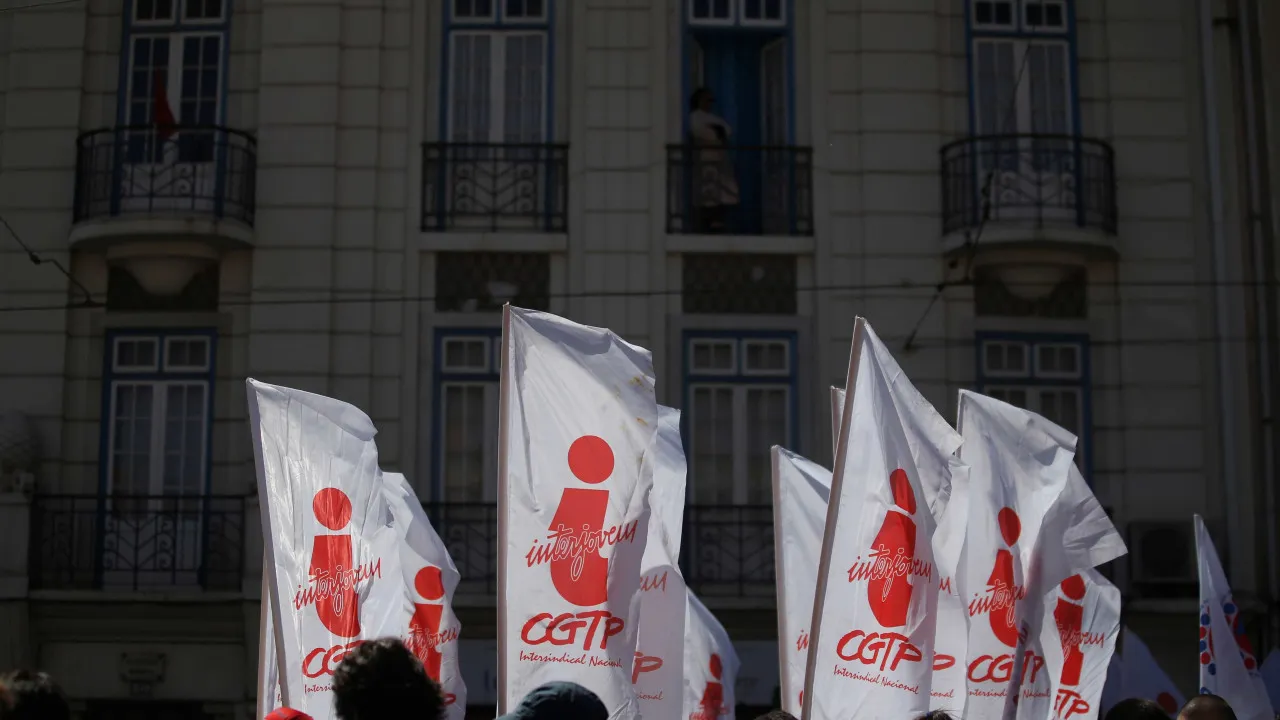 EU accession was accompanied by "attacks on labor rights"
