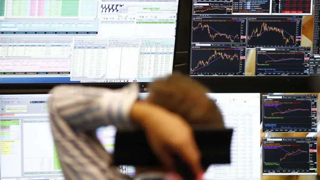 European stocks are mixed. Focus is on the NATO summit in The Hague.