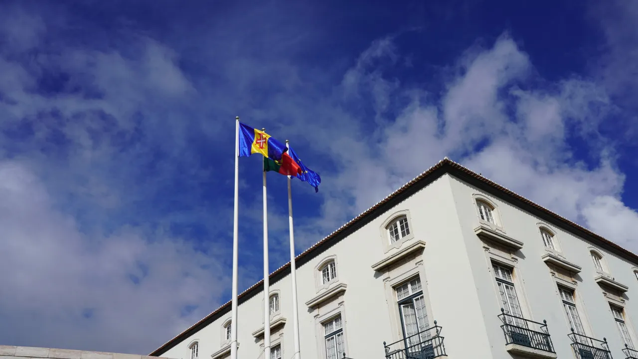 Funchal City Council approves agreement to pay debts to Águas e Resíduos