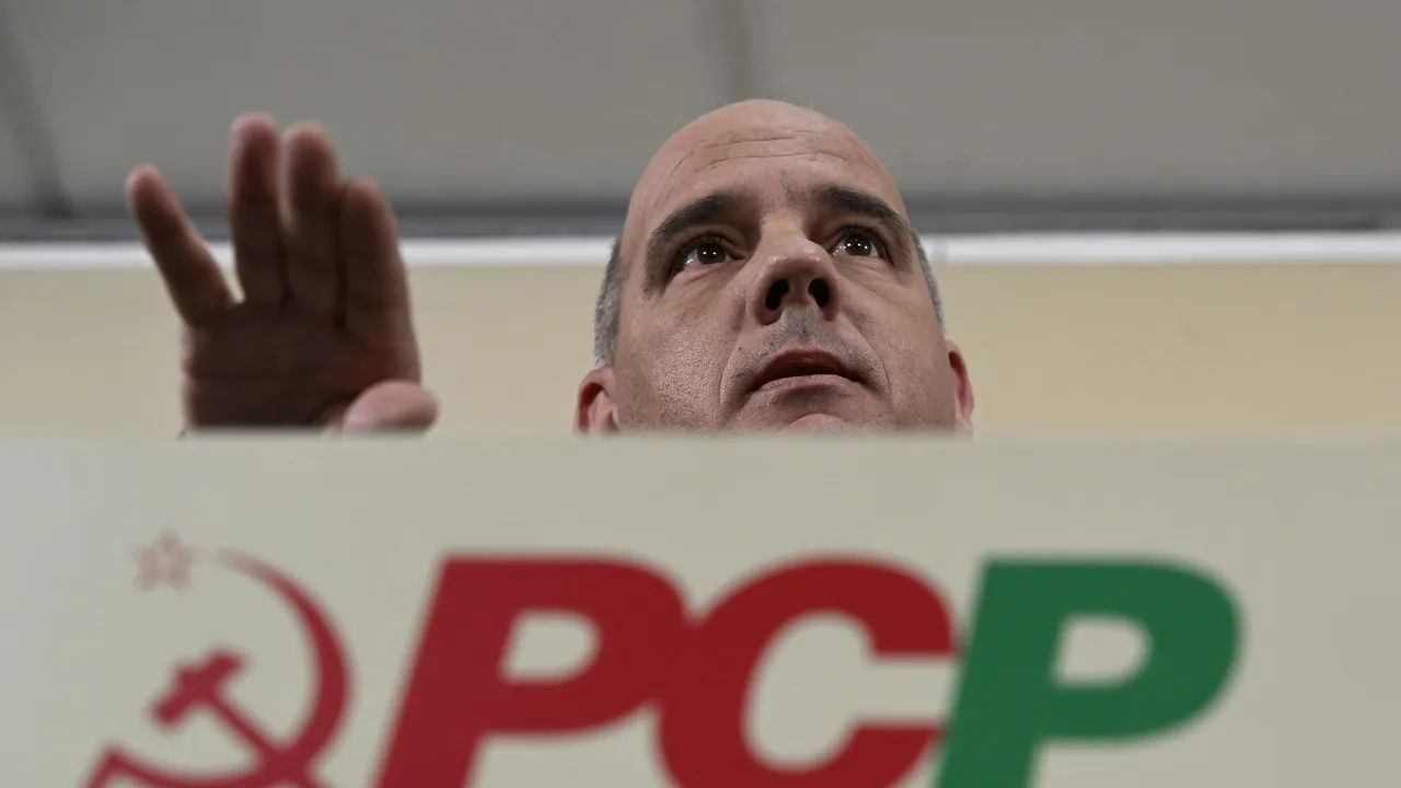 Government is giving "crumbs" in IRS to avoid changing IRC, says Raimundo