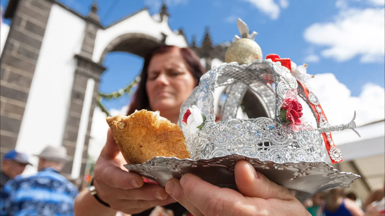 Holy Spirit Festivals of Ponta Delgada with about 30 events
