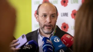 Livre, PCP, and BE promise total opposition to immigration measures