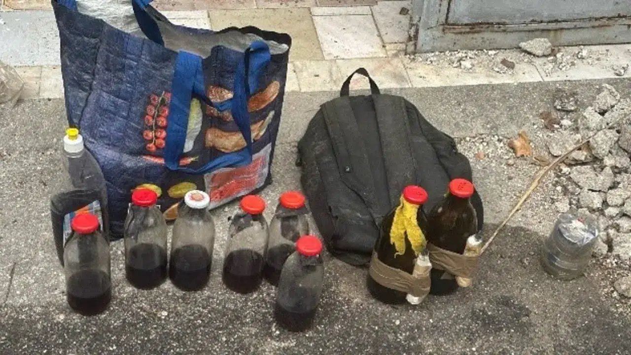Man caught with explosive material after invading property in Outeiro
