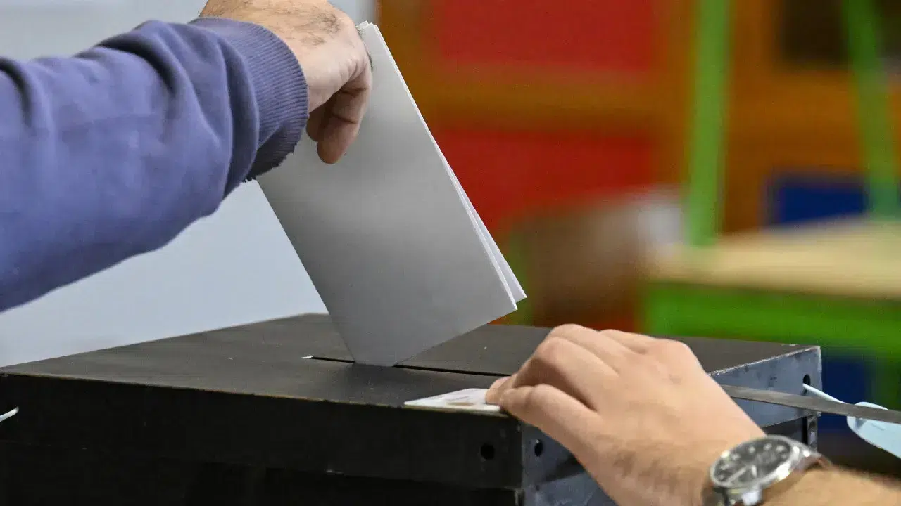 Municipal elections? Dates are divided between September 28, October 5, and October 12