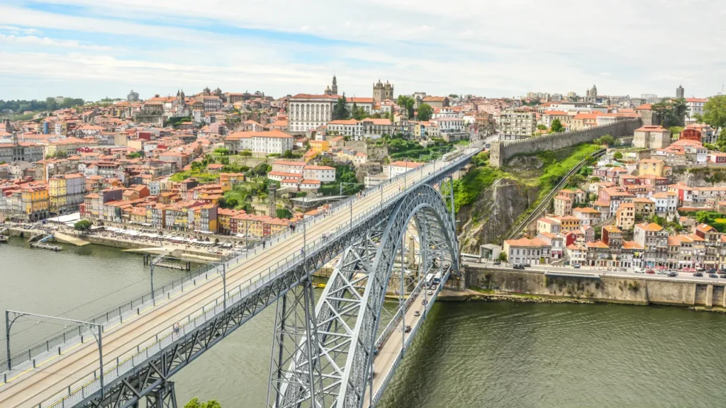 Open House Porto marks 10 years with seventy spaces open to the public.