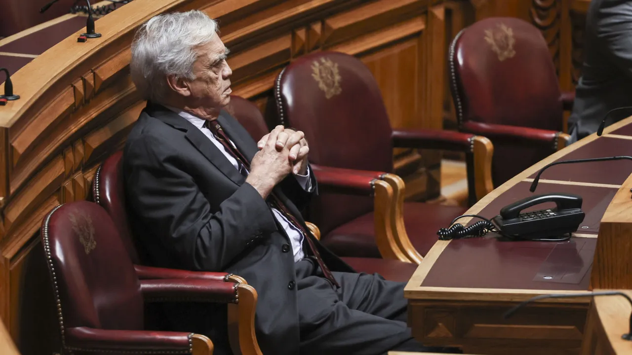 Pacheco de Amorim elected vice-president of the Assembly of the Republic