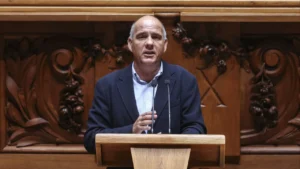 PCP accuses the government of having an "old and immobilist neoliberal recipe"