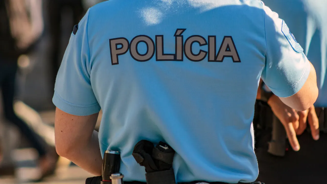 Police officer injured during arrest in Leiria
