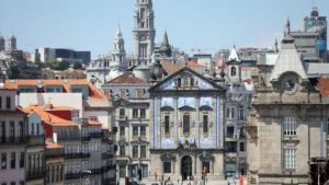 PSD, IL, and CDS sign coalition agreement for Porto City Hall today.