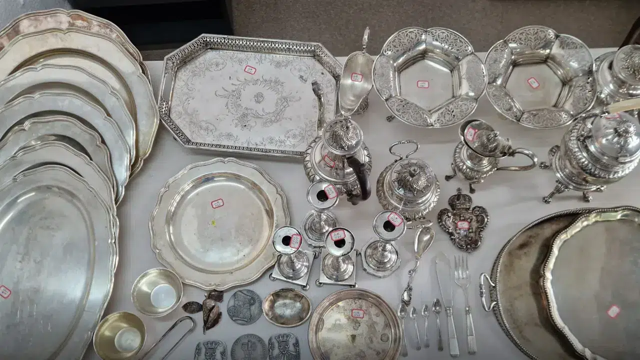PSP recovers silver items valued at €20,000 from the 19th and 20th centuries