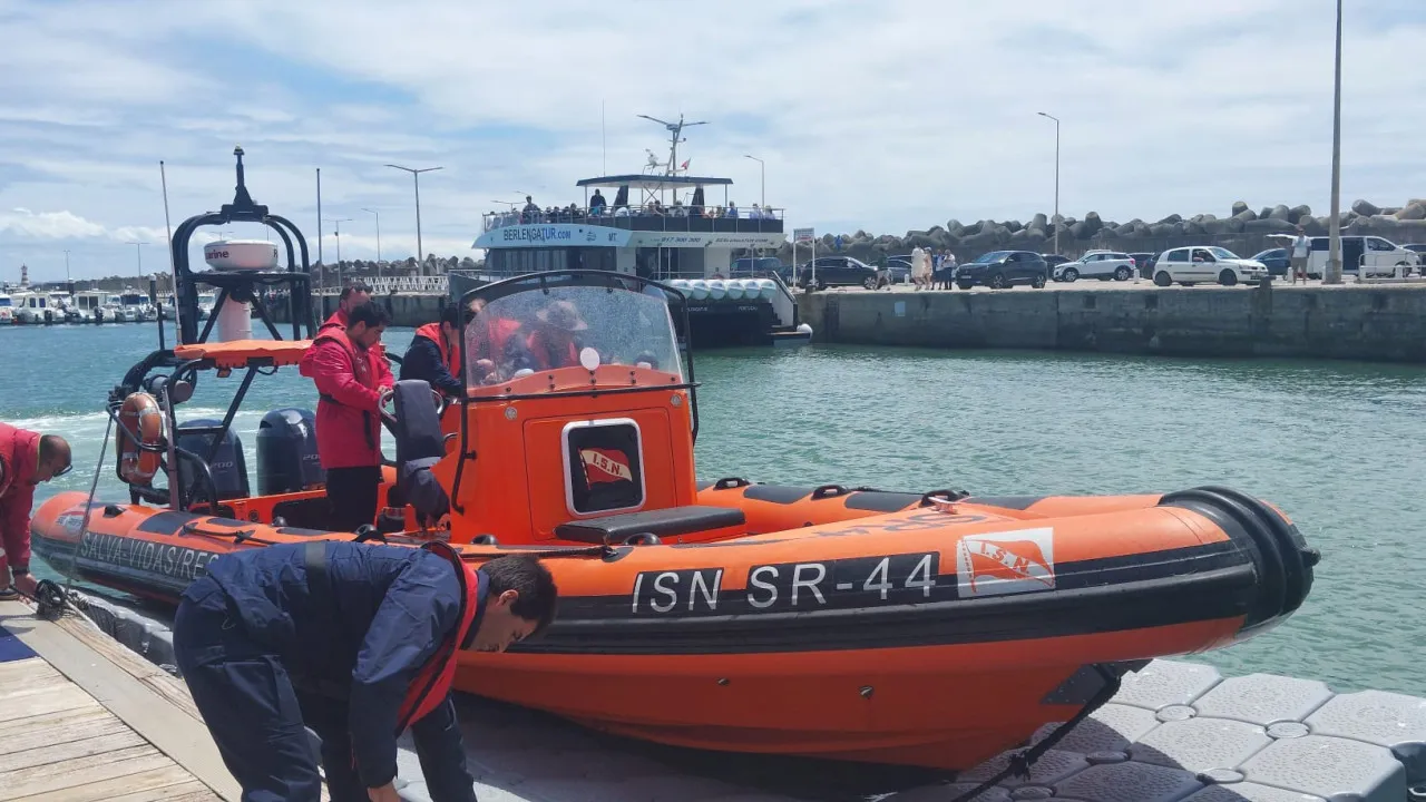 Teenager rescued with "seizure symptoms" on the island of Berlenga