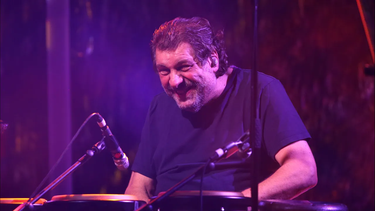 AR remembers the "extraordinary contribution" of the "unique musician" Luís Jardim.