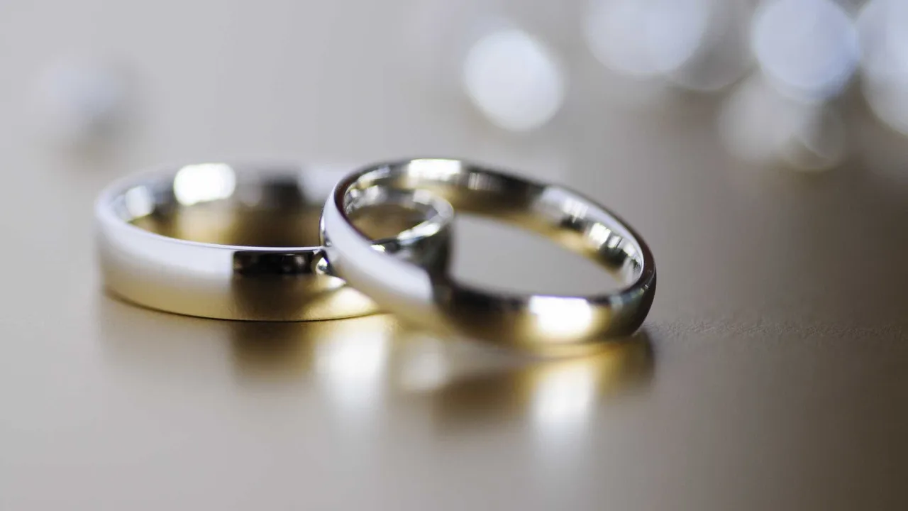Daughter marries 95-year-old father in Celorico de Basto. Siblings file complaint.
