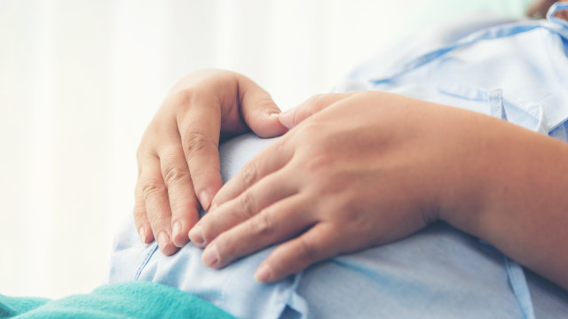 Comissão diz que grávidas que perderam bebés tiveram