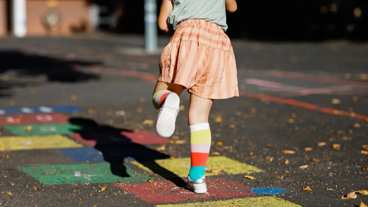 Enrolled your child in preschool or 1st grade? Find out where to see lists
