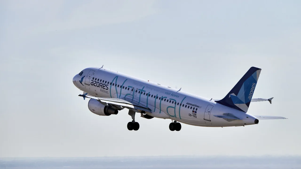 Eventual insolvency of Azores Airlines could cost more than 300 million