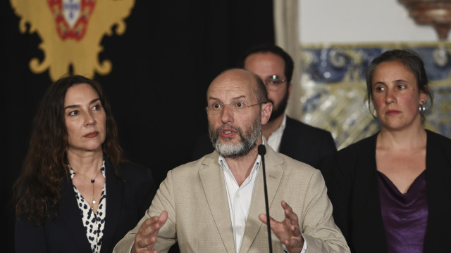 Livre rejeita antecipar decisão de Marcelo sobre lei dos estrangeiros