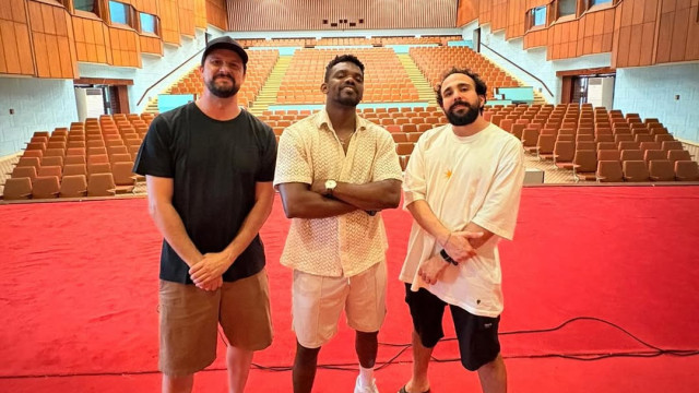 Humoristas negam ter tentado entrar em Moçambique com visto de turista