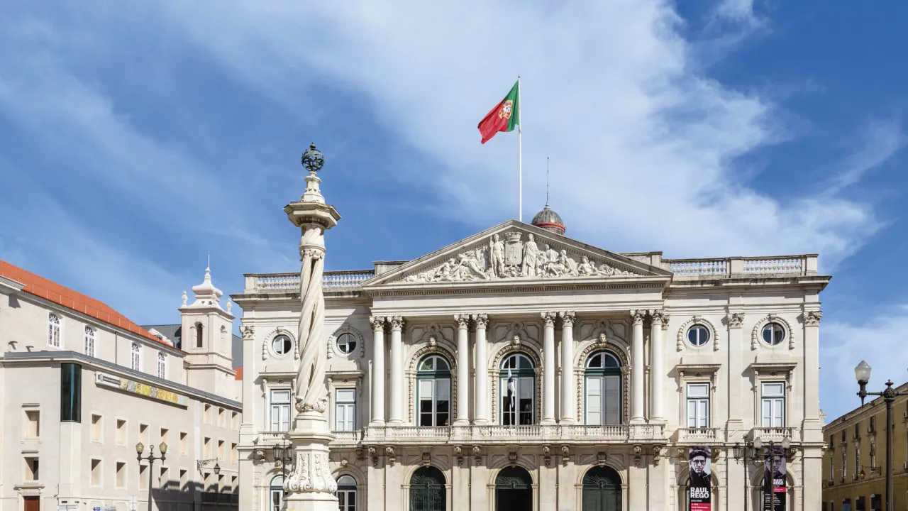 Lisbon marks the start of construction for shared housing in Beato