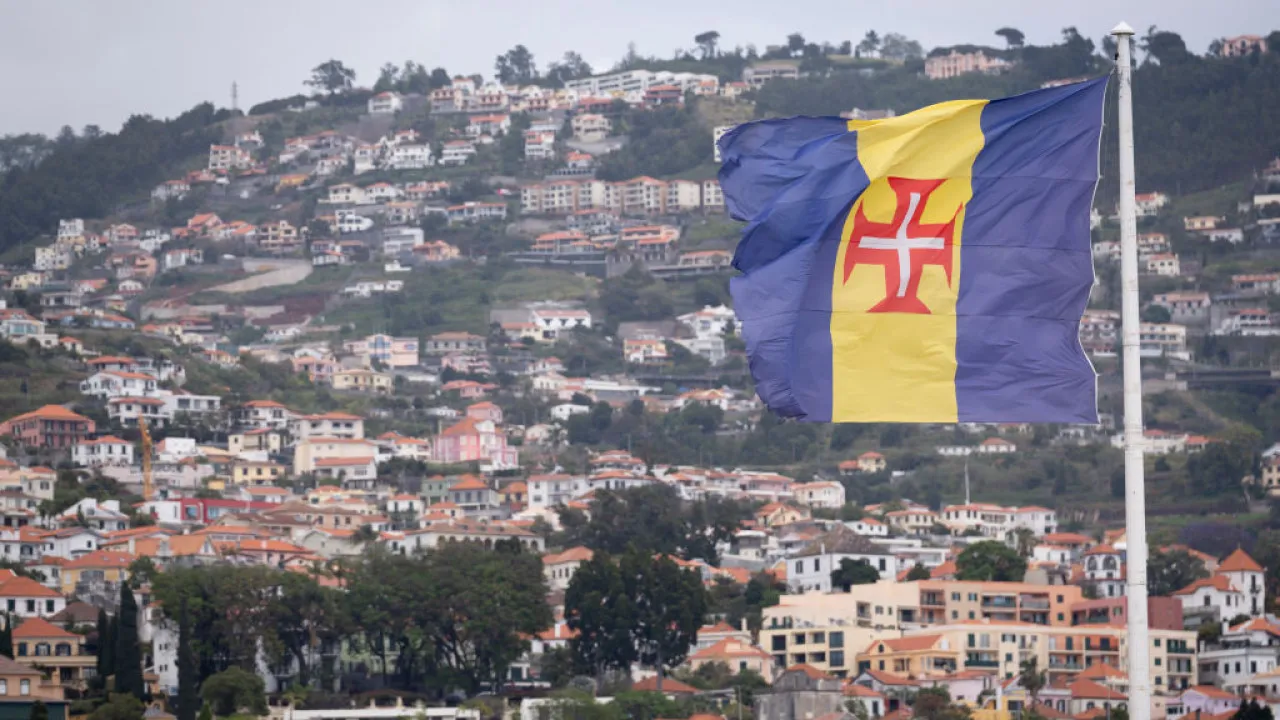 Port Captaincy of Funchal extends strong wind warning in Madeira