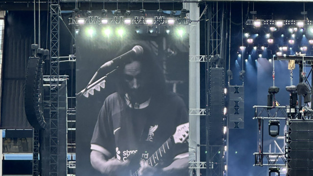 Nuno Bettencourt homenageia Diogo Jota na despedida dos Black Sabbath
