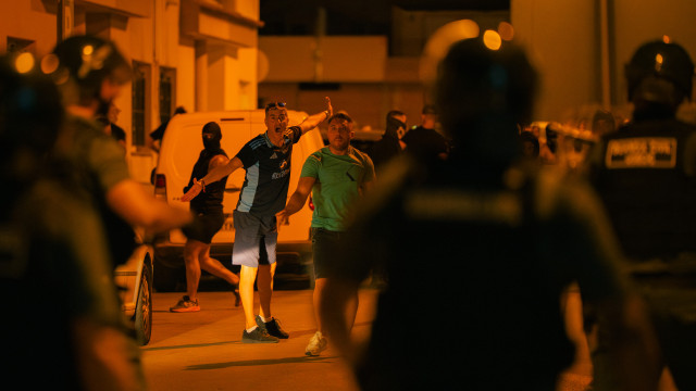 Murcia. Arrests and injuries after extremists' call for migrant hunt