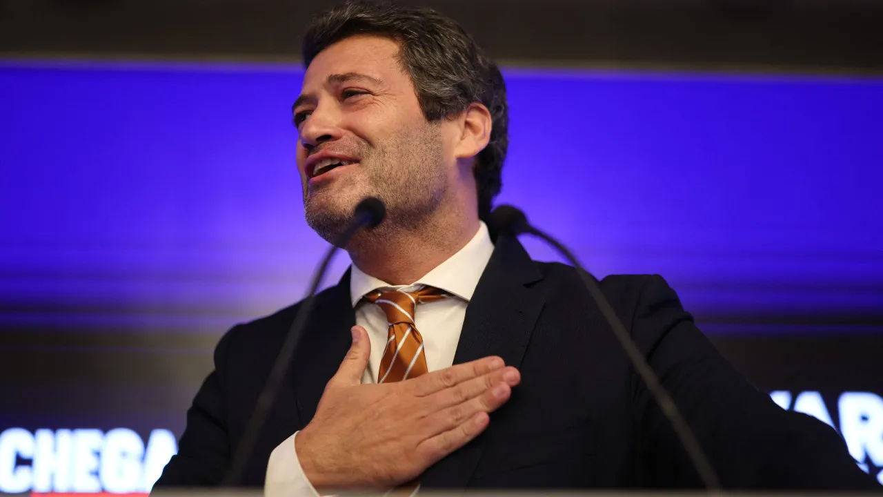 "When in a school we do not find a Maria or a João: There is a problem"
