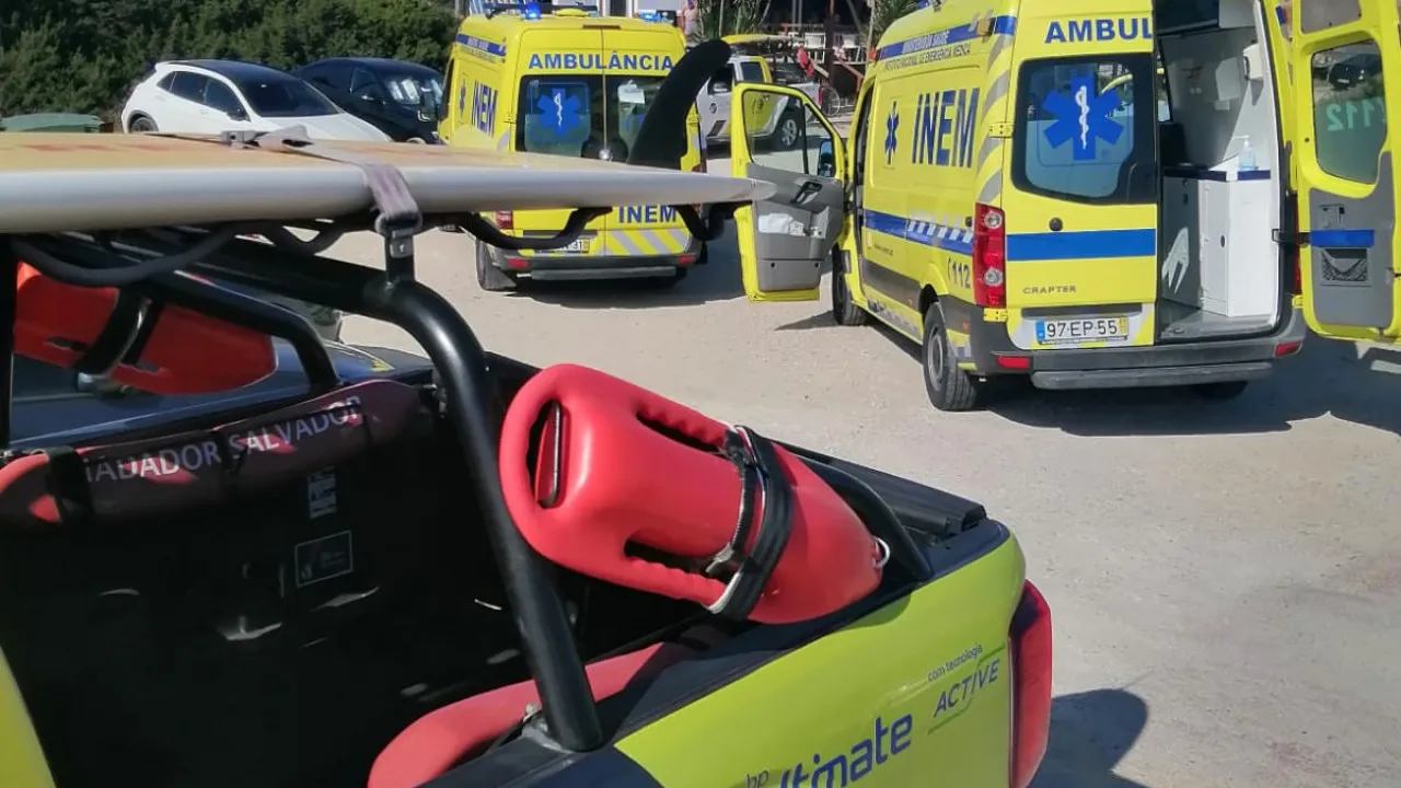 90-year-old man drowns during visit from the home to the beach in Alcobaça.