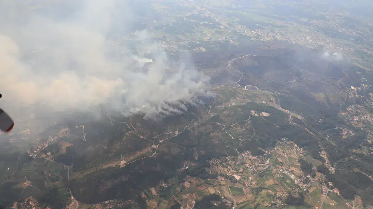 Air Force strengthens firefighting efforts and reports hotspots (here are the images)