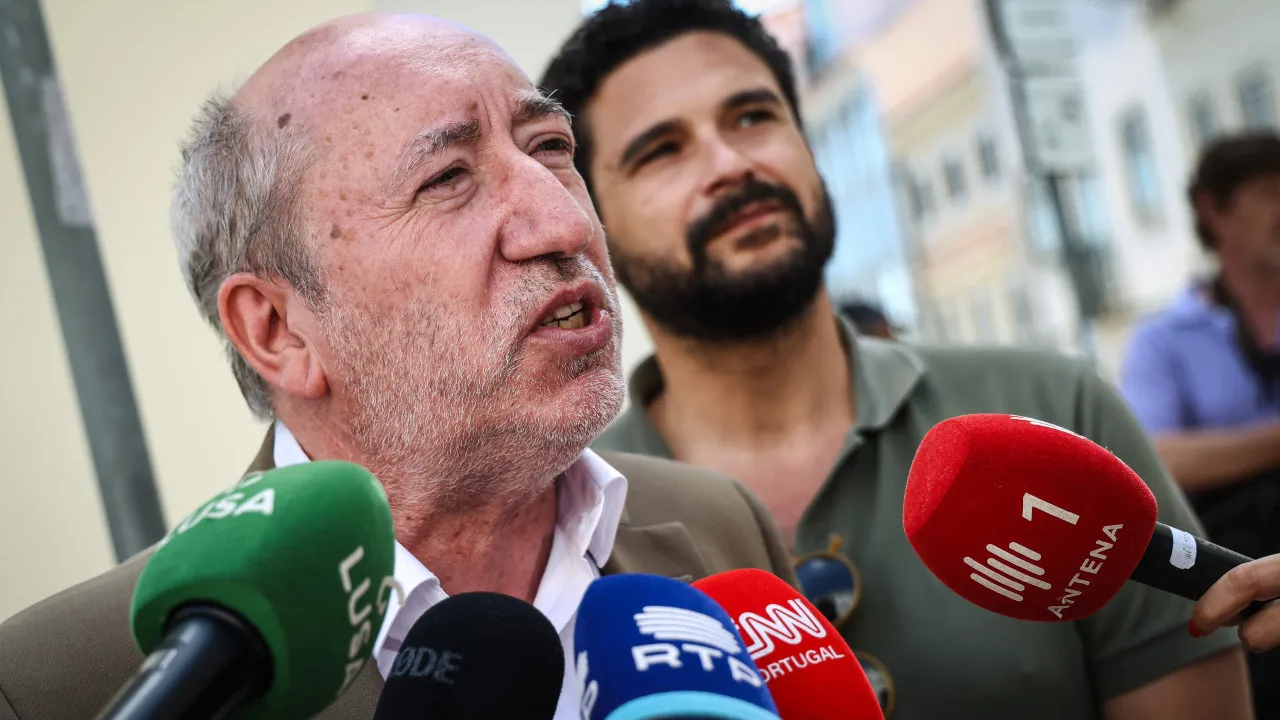 António Filipe asks for "more to be done for the firefighters"