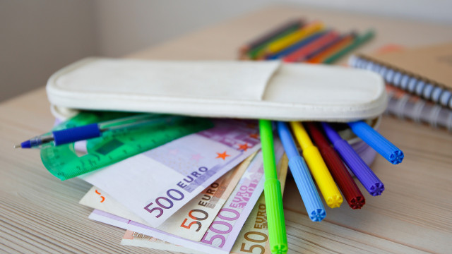 Back to school at the door. Who is entitled to school social action support?
