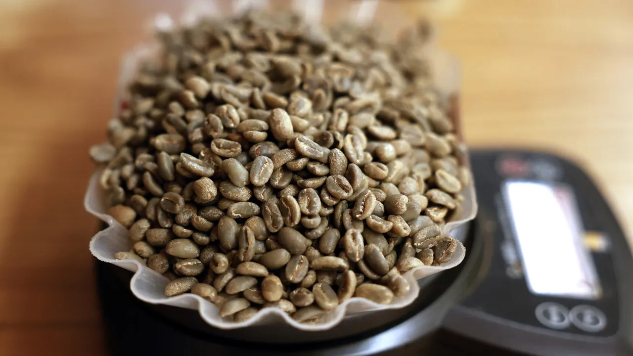 Beijing opens its market to Brazilian coffee in response to US tariffs.