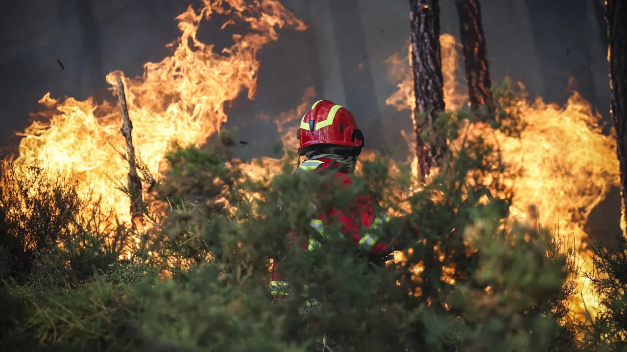 Benfeita Village in Arganil anticipates a night surrounded by flames