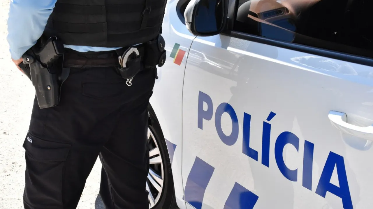 Citizen thanks officers who helped son after robbery: "Exemplary"