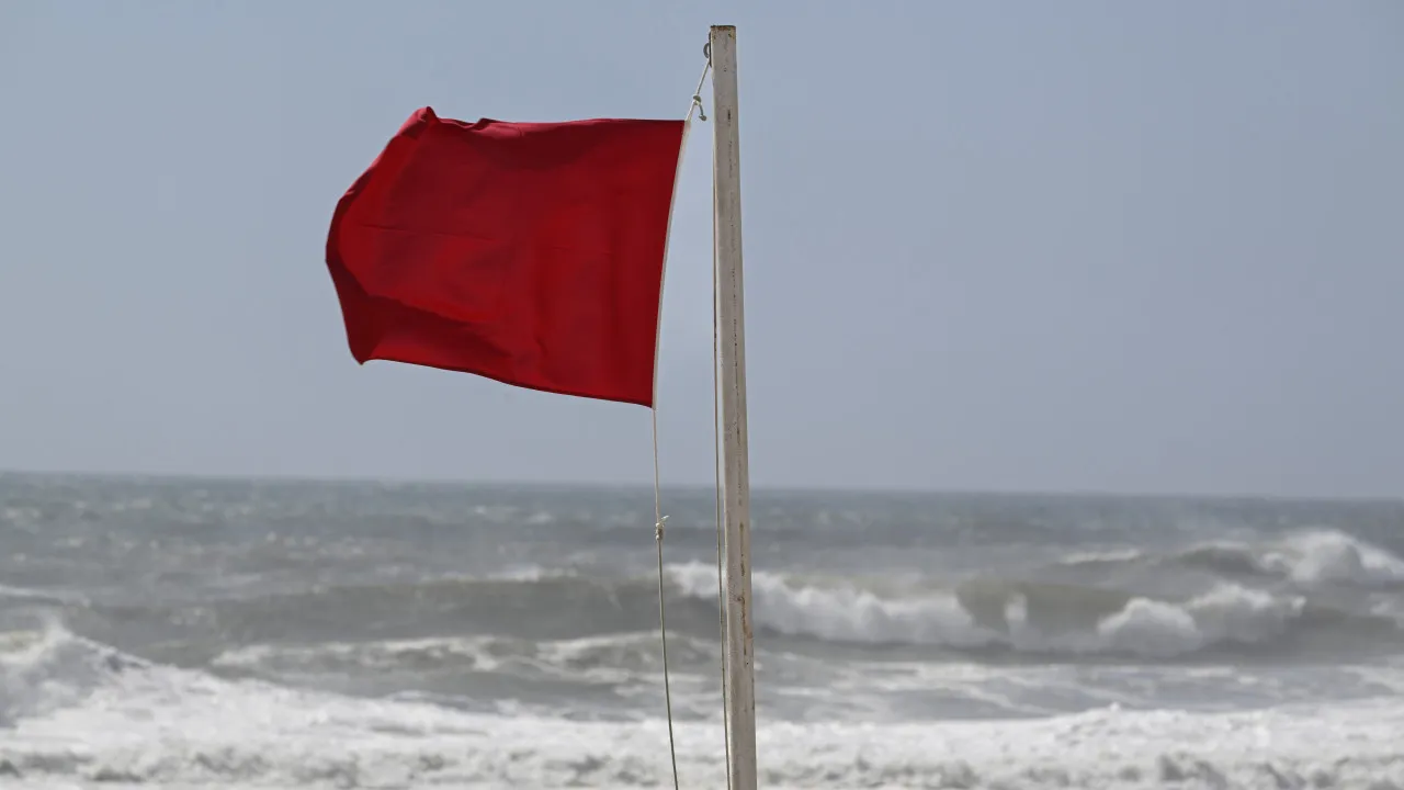 ETAR led to the closure of Ouro Beach in Sesimbra "Not very credible"
