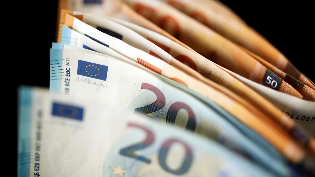 Euro Global Bank without authorization to accept deposits or extend credit