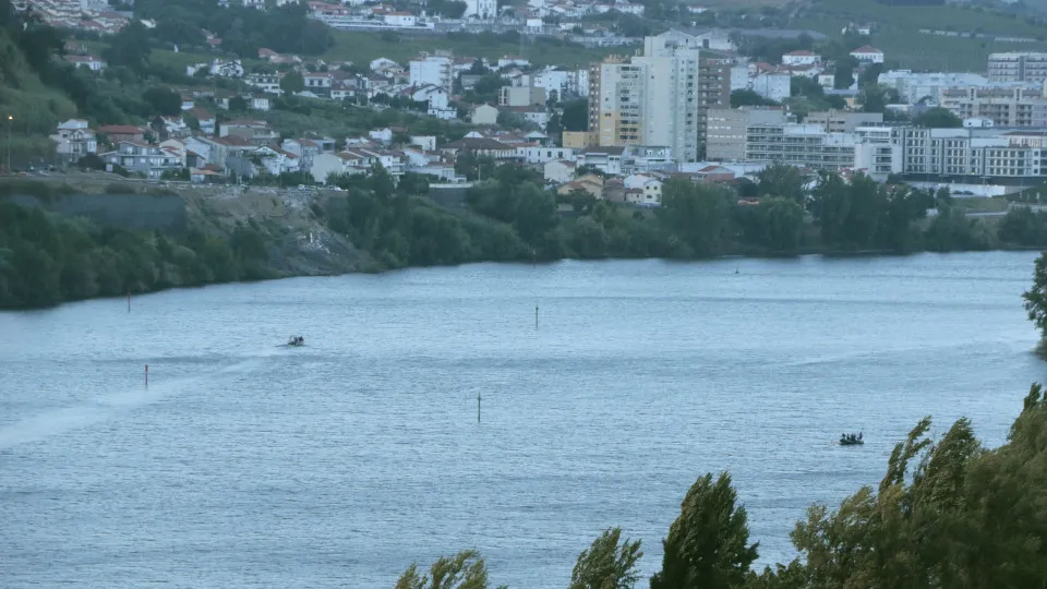 Failure or bird deviation ruled out in 'heli' crash in Douro in 2024
