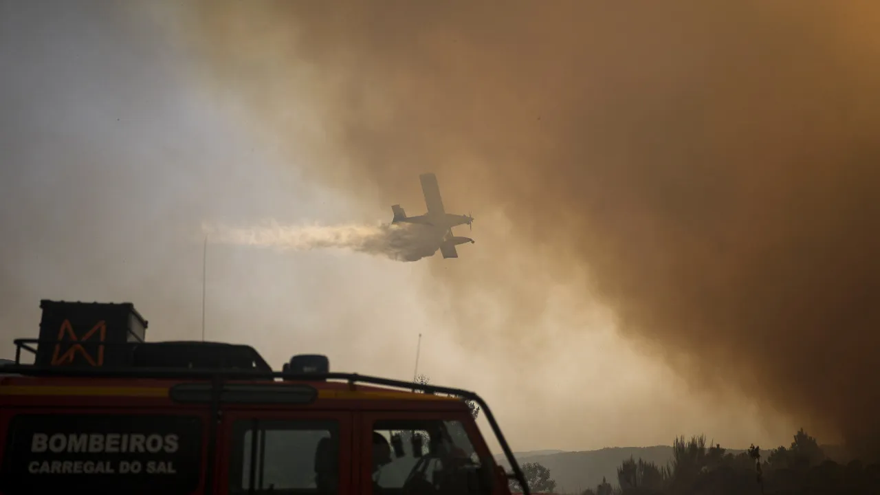 Firefighting planes requested by Portugal arrive on Sunday.