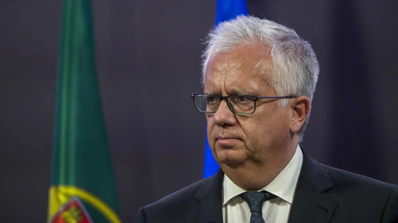Fires? Eduardo Cabrita points to "total political inexperience" of MAI