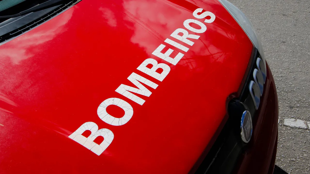 Five injured after a gas line explosion in a house in Sousel