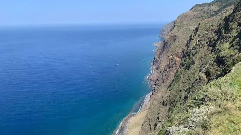 Four crew members of a sailboat rescued off Porto Santo